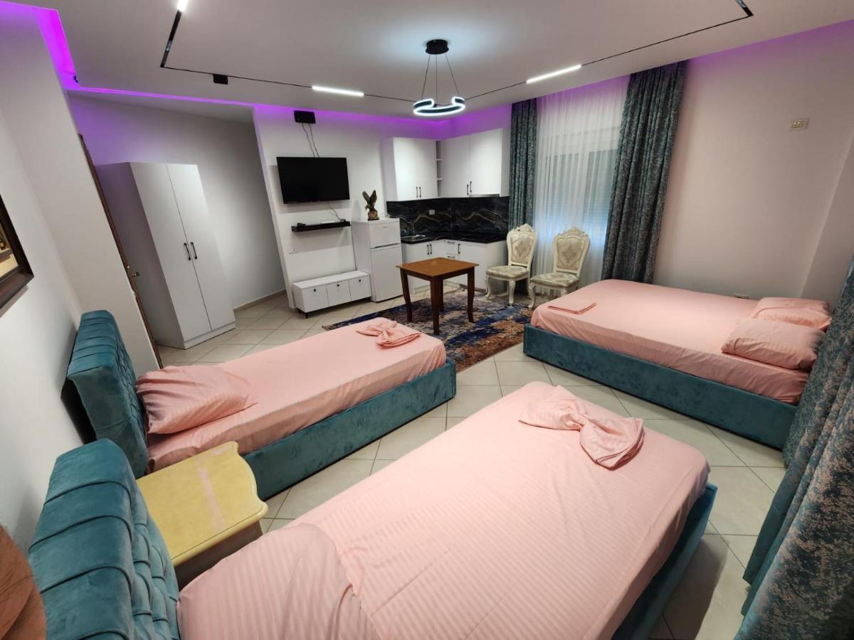 Tirana Class House 外观 照片